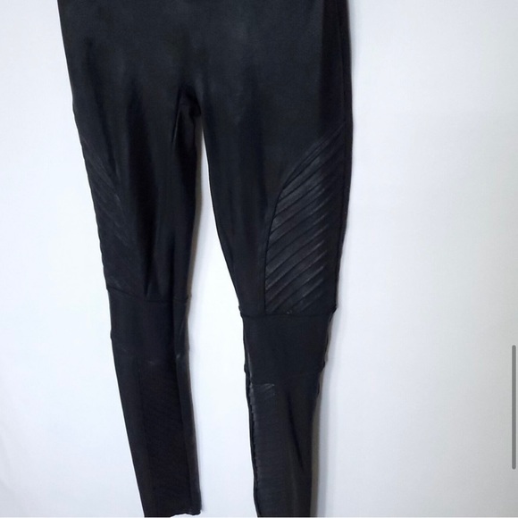 SPANX Sara Blakely black Moto leggings - Picture 9 of 10